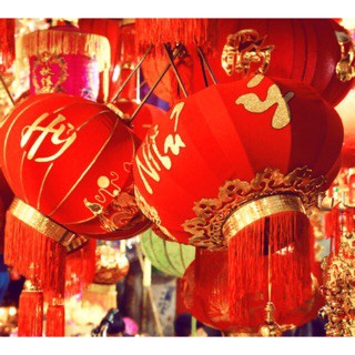 Đèn lồng đỏ trang trí ngày tết