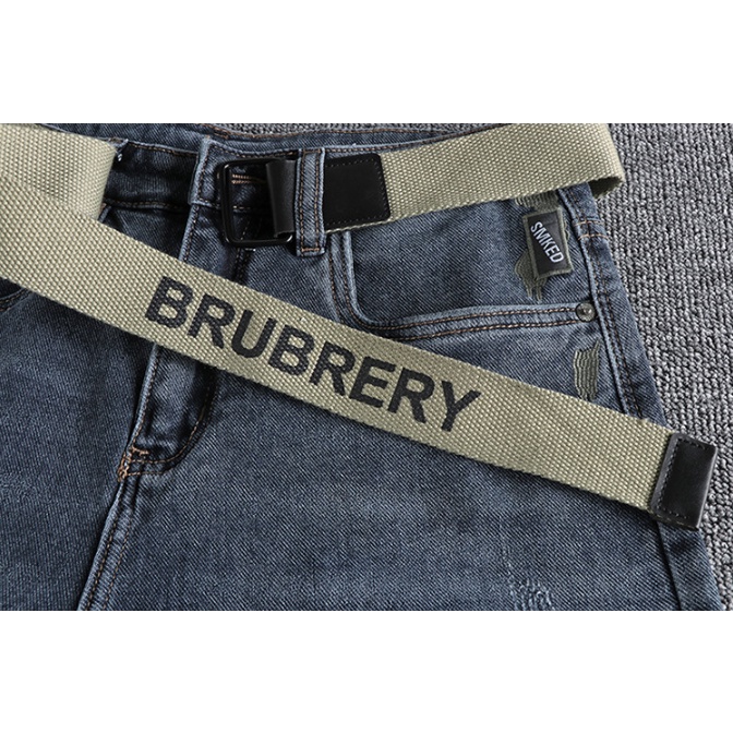 Quần short jean phong cách Retro