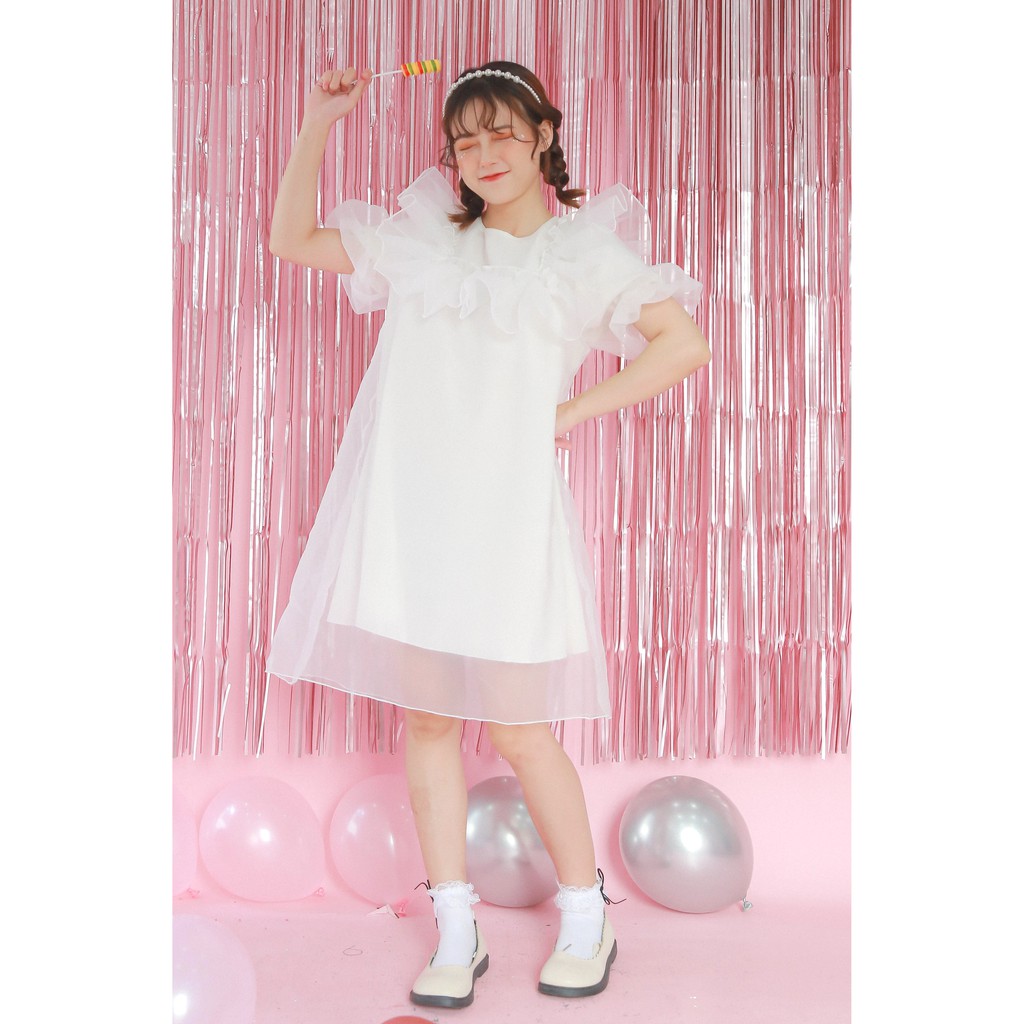 VÁY ĐI CHƠI/CHỤP LOOKBOOK - HOLDING DRESS - VÁY TAY BỒNG CÁCH ĐIỆU VIỀN CỔ - V0103