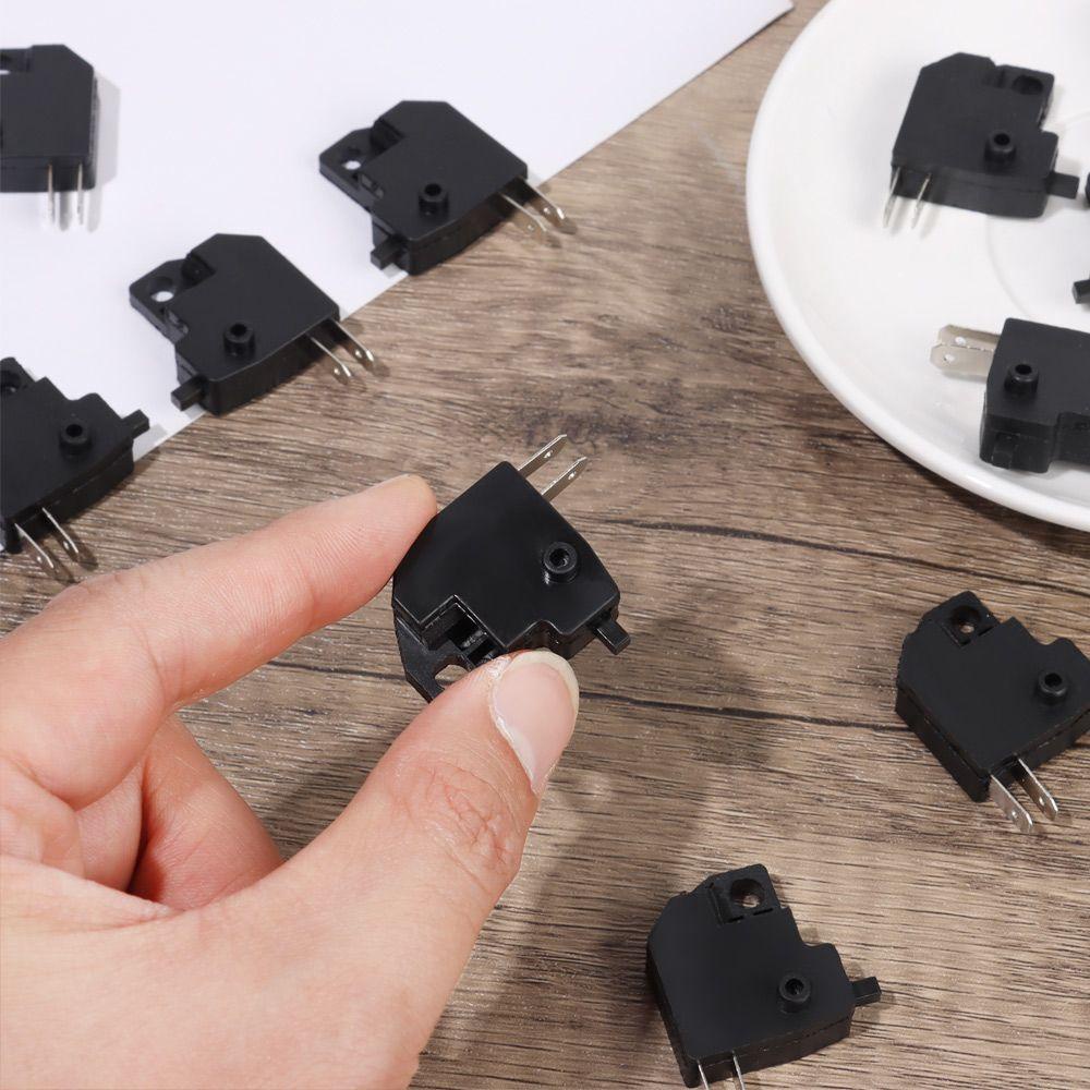 MUVAKO Set 1 / 5 / 10 Công Tắc Phanh Trước Màu Đen Thông Dụng Cho Xe Hơi