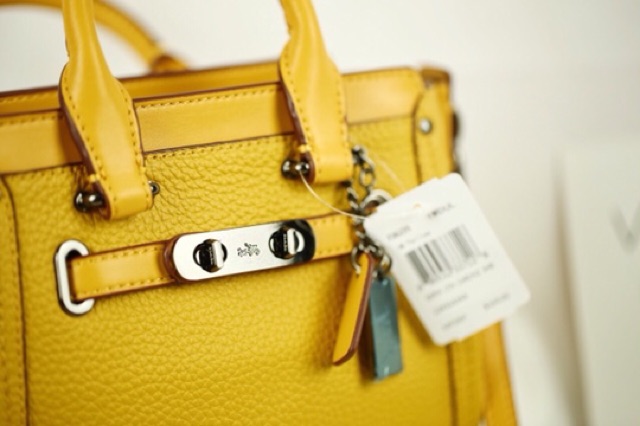 TÚI COACH SWAGGER SIZE 20