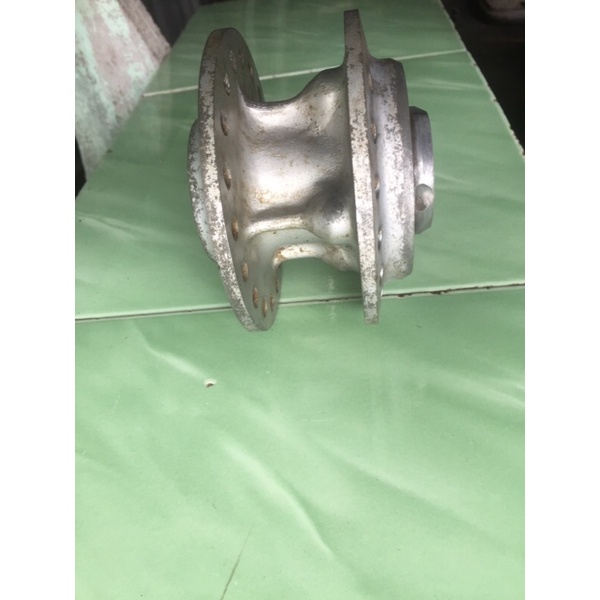 Đùm trước SUZuki VIVA đĩa hàng rã Zin theo xe