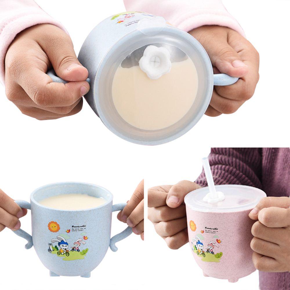 Bình Uống Nước 1 Thiết Kế Dễ Thương Chống Tràn Kèm Ống Hút Tiện Dụng Cho Bé