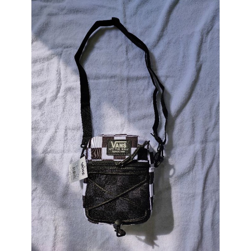 Túi đeo chéo minibag đeo chéo Vans caro [Giá tri ân] | BigBuy360 - bigbuy360.vn