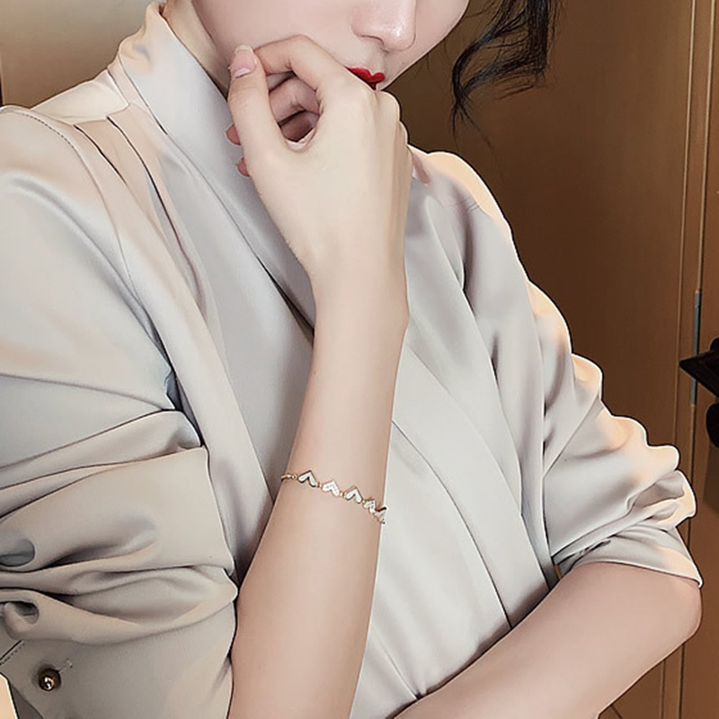 Vòng Đeo Tay Trái Tim Xinh Xắn Cho Nữ