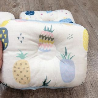 Gối lõm xô mềm bé sơ sinh