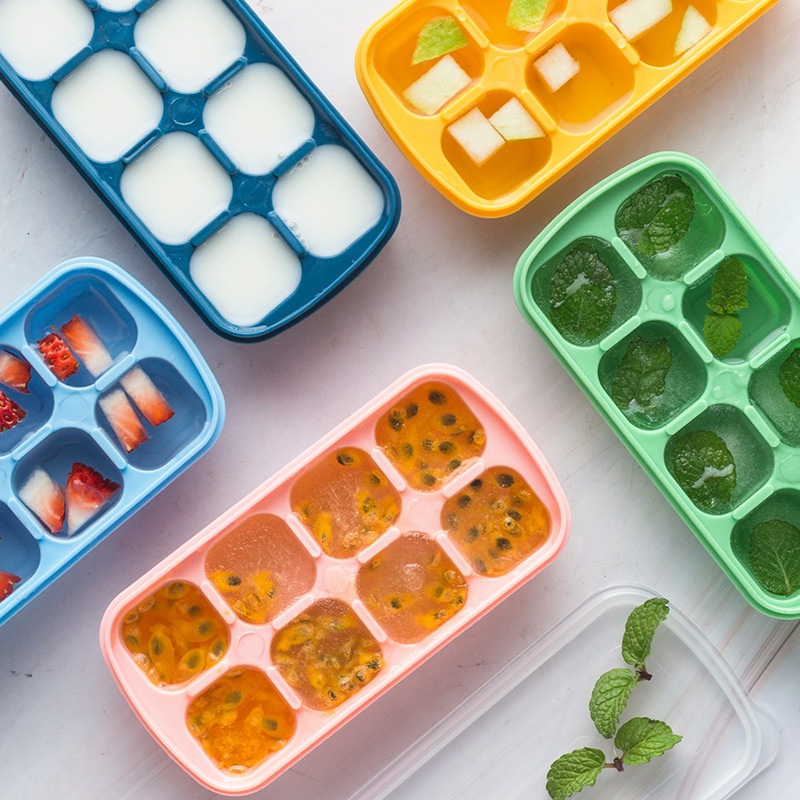 Khuôn Silicone Làm Đá 8 Ô Có Nắp Đậy