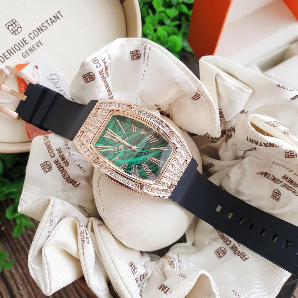 Đồng Hồ Davena Nữ Dây Silicon Đen Rose Gold Authentic 30x38mm