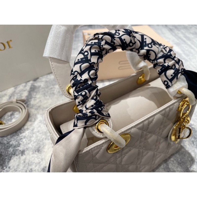 Túi xách Diỏr lady 5 ô sz 24 da bò hàng order xưởng