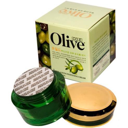 KEM DƯỠNG TRẮNG DA QUEEN OLIVE 20G
