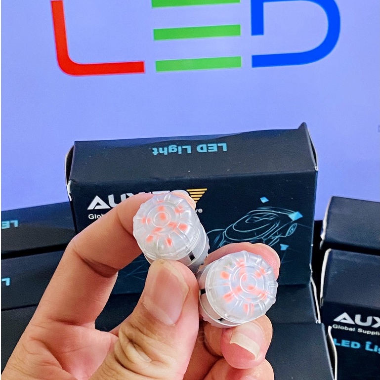 Led T20/7443 đèn ban ngày Auxito-màu đỏ