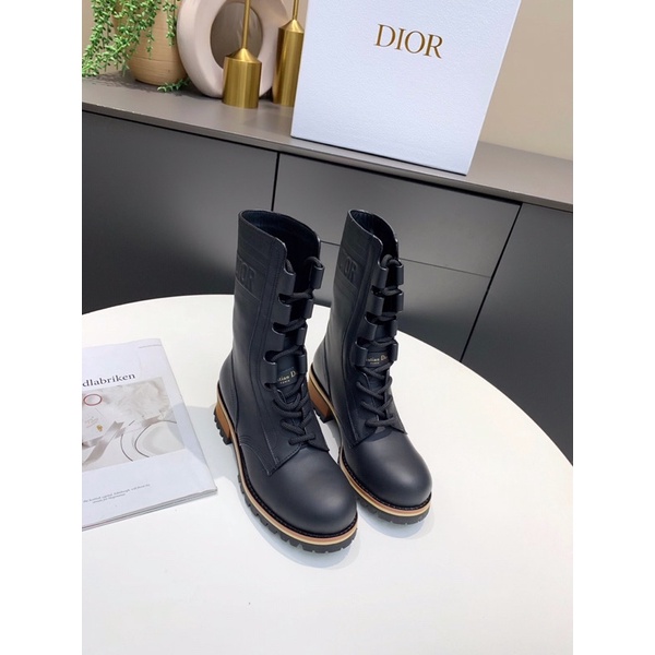 Boots cao cổ da bò cao cấp Dior CD buộc dây phong cách, cá tính