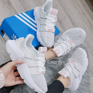 Giày prophere trắng hồng