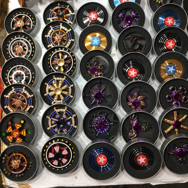 Con quay spinner 2 tầng