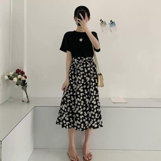 Set áo thun + chân váy hoa cúc