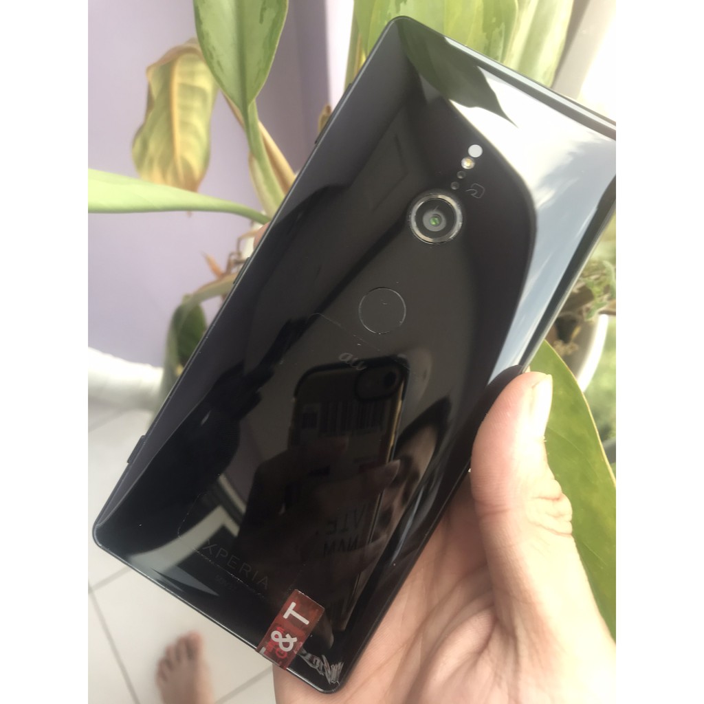 Điện Thoại Sony Xperia XZ2 Chip Snapdragon 845 Ram 4 Bộ Nhớ 64GB Likenew.