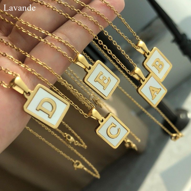 Vòng cổ Thép Titan Không Gỉ Mạ Vàng 18K 26 Chữ Cái Phong Cách Âu Mỹ Cho Cặp Đôi