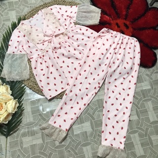 Bộ ngủ bánh bèo