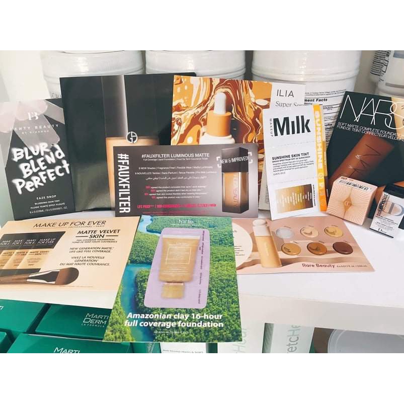 Set Kem Nền Di.or + Kem Dưỡng Char.lotte + 9 Vỉ Kem Nền Mẫu | BigBuy360 - bigbuy360.vn