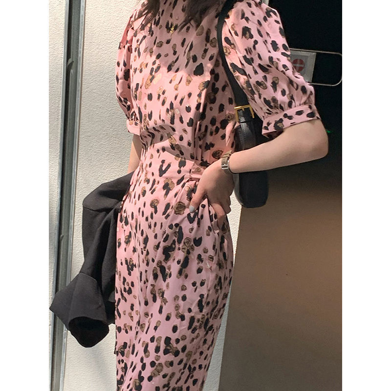 Đầm Tay Phồng Cổ Tròn Họa Tiết Da Báo Màu Hồng Dễ Thương | BigBuy360 - bigbuy360.vn