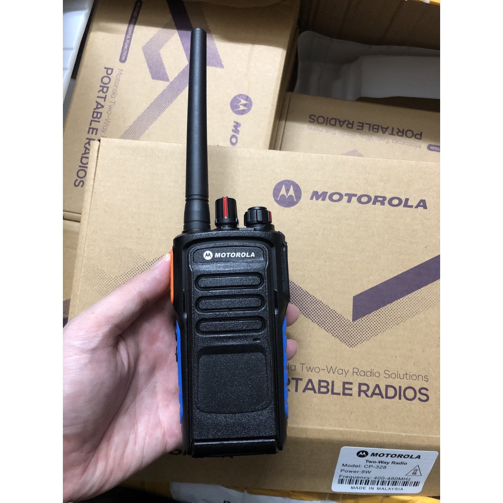 Bộ đàm Motorola CP328 Siêu Bền, cự ly 2-3Km, loa chống bụi, chống va đập, IP54