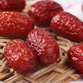 Táo đỏ Tân Cương