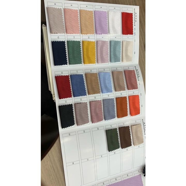 ÁO DÀI LỤA VÂN GỖ VÀNG