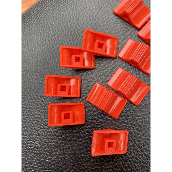 Nút xi nhan dream thái