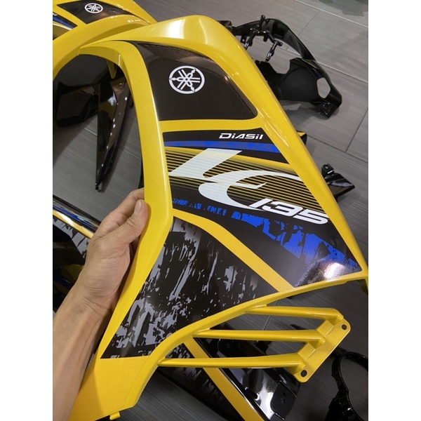 Dàn áo exciter 135 vàng đen chính hãng kèm tem 3 lớp