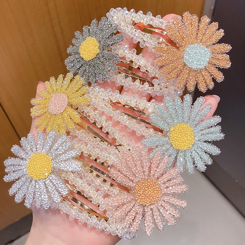 Kẹp tóc màu kẹo phối hạt trang trí hình hoa cúc đẹp mắt thời trang