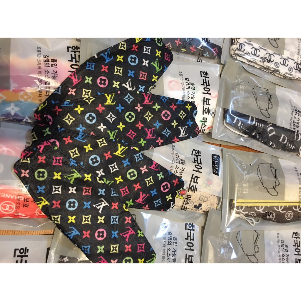 Combo 50 chiếc khẩu trang KF94 họa tiết LV nhập khẩu Hàn Quốc ( Chống bụi mịn, kháng khuẩn cao, đi mưa không ướt ) | BigBuy360 - bigbuy360.vn