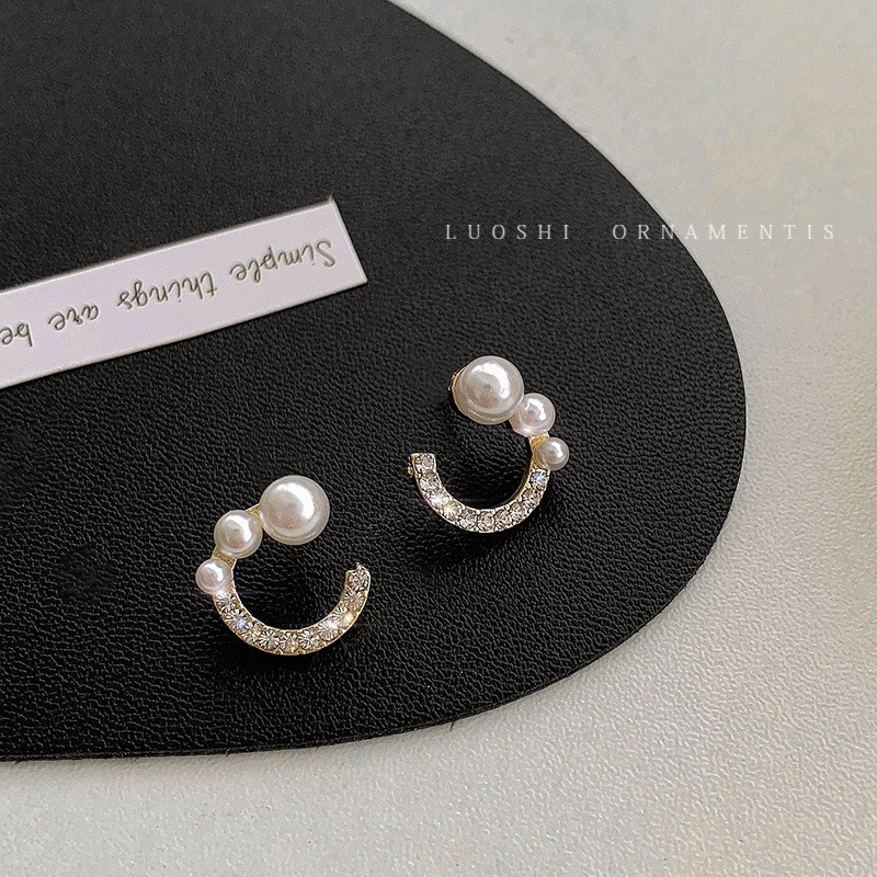 Khuyên tai đính đá và hạt ngọc trai nhân tạo phong cách đơn giản thời trang
