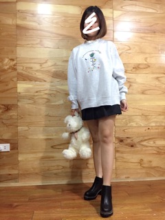 Áo nỉ oversize auth used