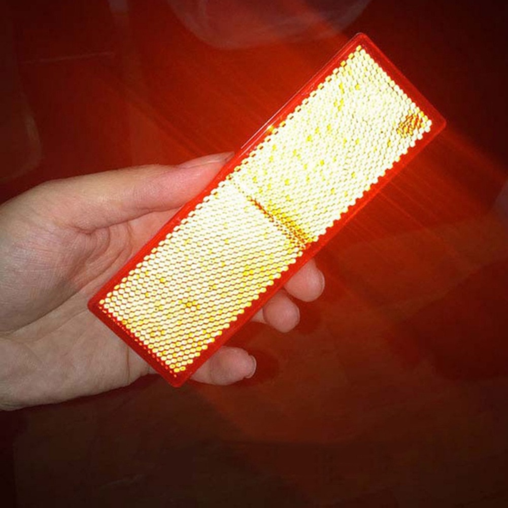 Dải Phản Quang Bằng Nhựa Đỏ Và Trắng Dán Đuôi Ô Tô, Xe Tải 15x5cm