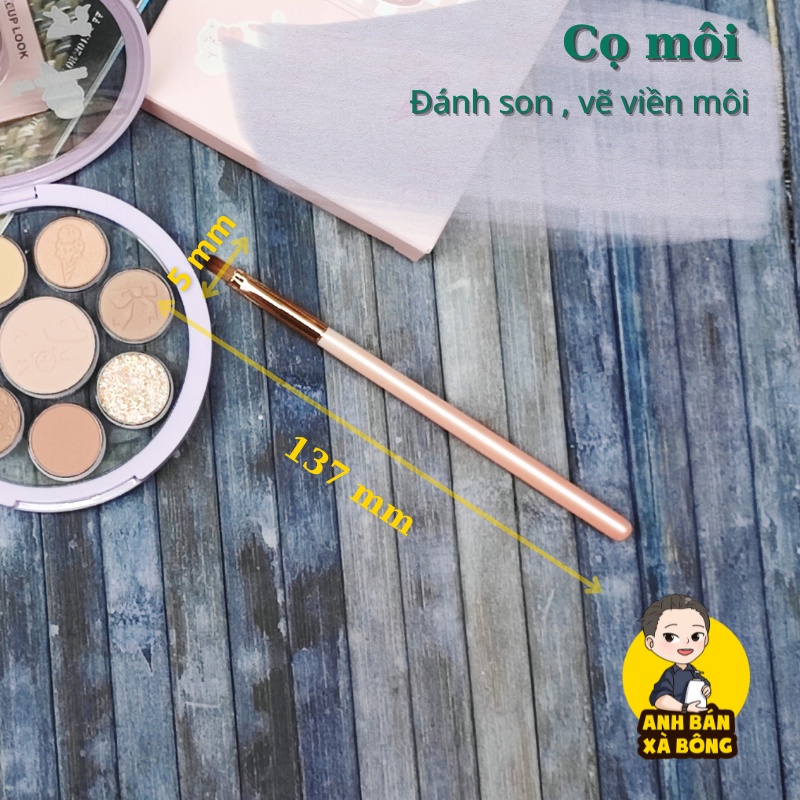 Cọ bộ trang điểm nhỏ gọn KELI Beauty 7676
