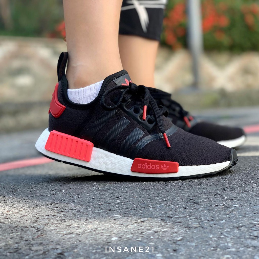 Giày NMD R1 Black Scarlet 🔴FREESHIP🔴 Adidas NMD R1 Nữ Chính Hãng [EH0206]