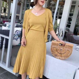 Set váy len kèm áo len khoác nhẹ