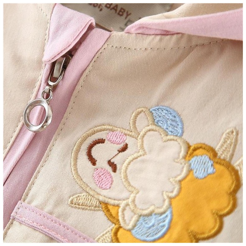 Áo khoác bé gái chất kaki siêu mềm dây rút gấu có mũ siêu cute size 9-17kg AK33