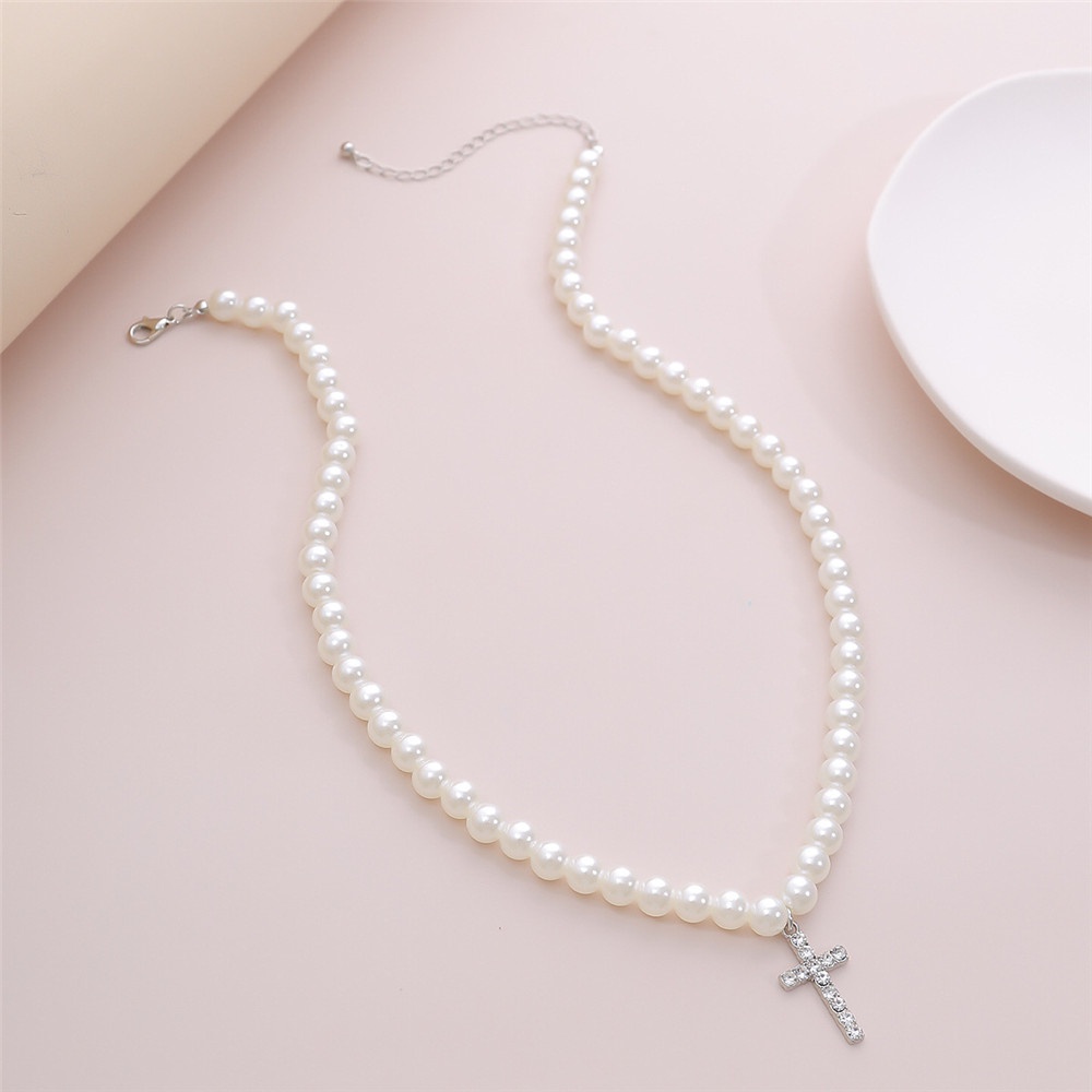 Vòng cổ choker mặt chữ thập đính ngọc trai giả thời trang cho nam nữ Yanqueens Đồ trang sức