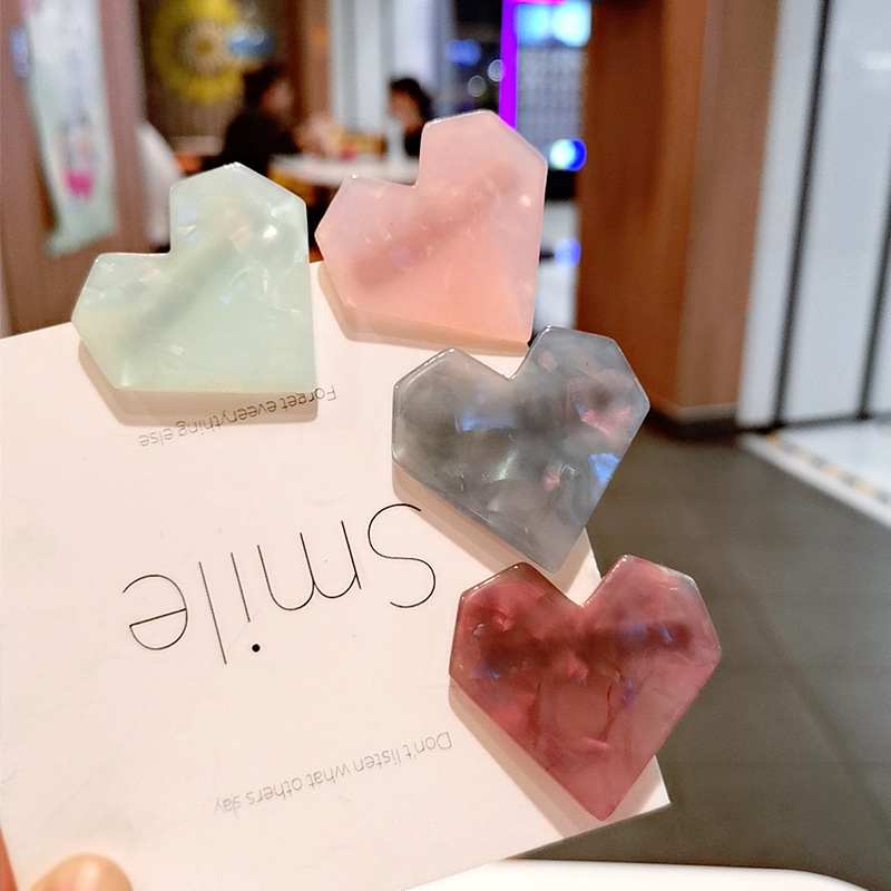 Kẹp tóc hình trái tim đính sequin lấp lánh