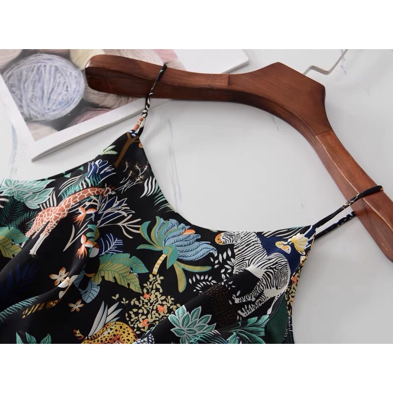 Áo 2 dây hoạ tiết