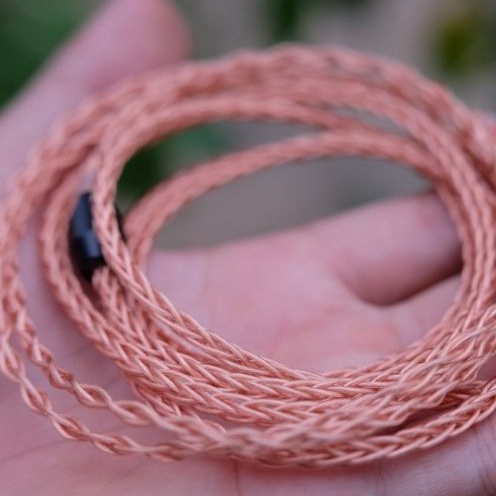 Cáp nâng cấp cho headphone dây đồng 7n occ litz 25awg đan 8x dài 1,5 mét.