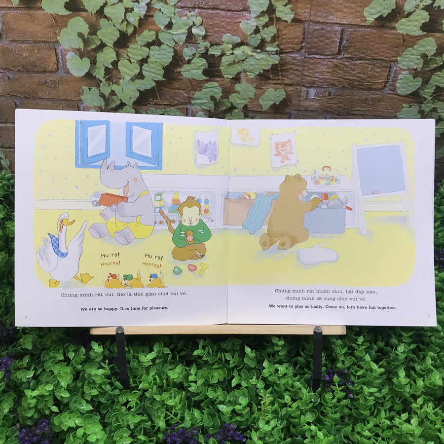 Sách - Ehon song ngữ - Gấu Xám ơi, chúng mình cùng chơi nhé! | BigBuy360 - bigbuy360.vn