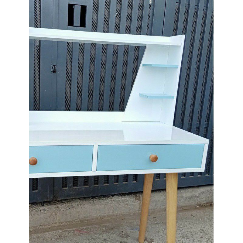 Bàn học cho bé gỗ MDF nhập khẩu sơn 2k | BigBuy360 - bigbuy360.vn