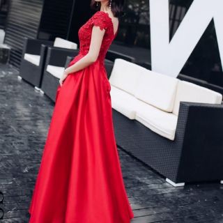 Đầm dạ hội hàng thiết kế cao cấp