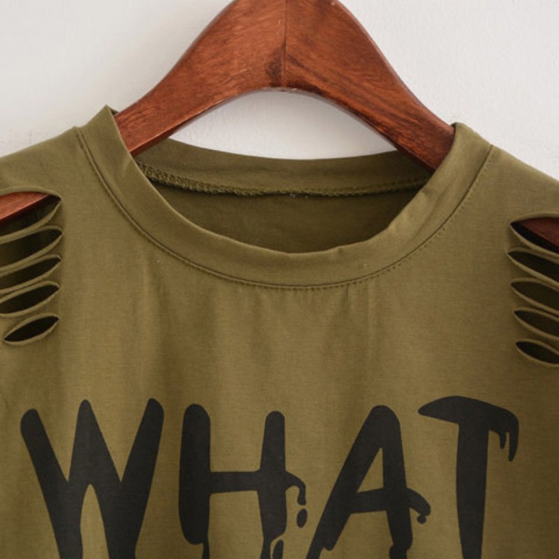 Áo thun tay ngắn phối rách cá tính