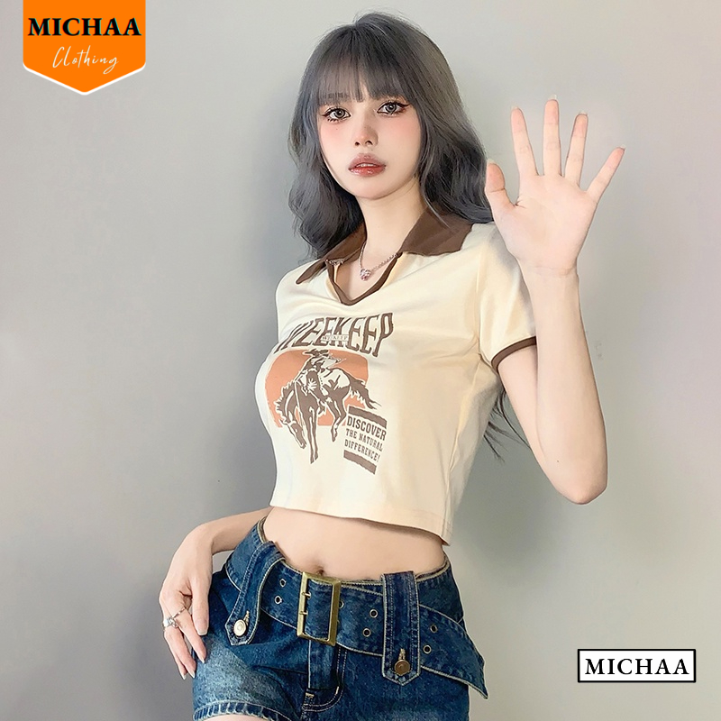 Áo Croptop Ôm Body Nữ WEEKEEP Cổ Bẻ Xẻ V Tay Ngắn, Áo Thun Croptop Kiểu In Họa Tiết - MICHAA CR83