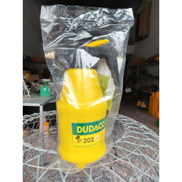 Bình xịt tưới cây 2L DUDACO