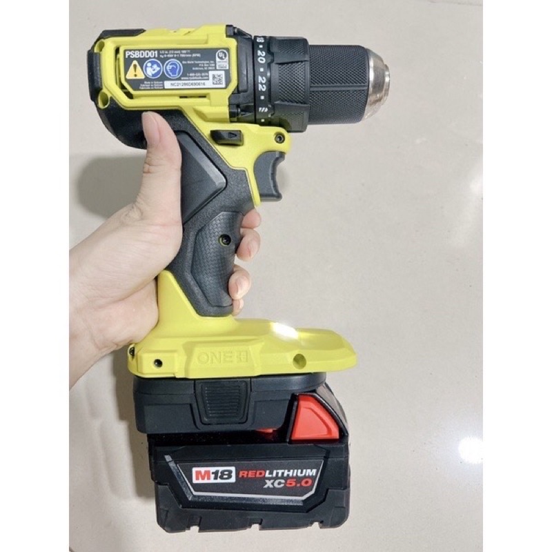 Đế chuyển từ pin Milwaukee sang máy Ryobi 18v