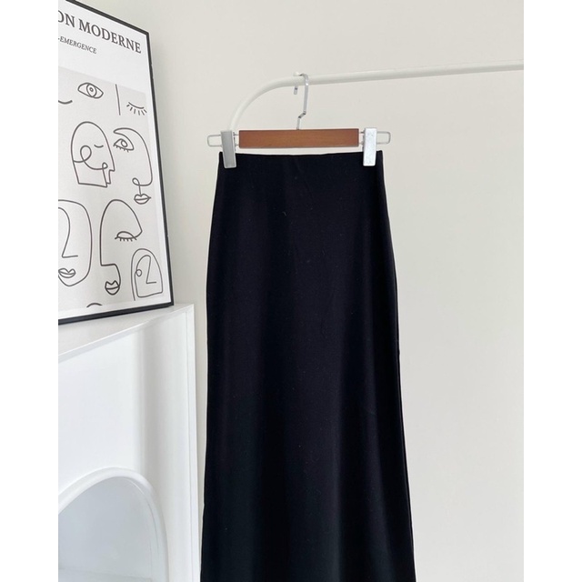 chân váy thun suông